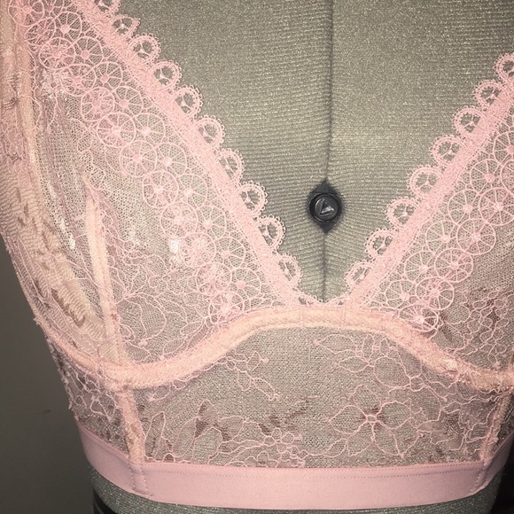 NWT Sz 32D Victoria’s Secret unlined plunge - Picture 2 of 7